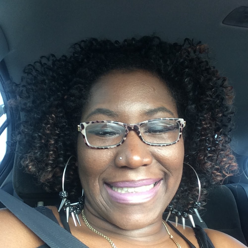 Meet your Posher, Christina